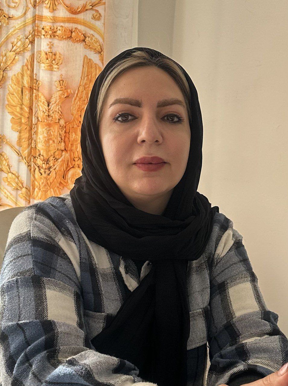 سارا اکبری